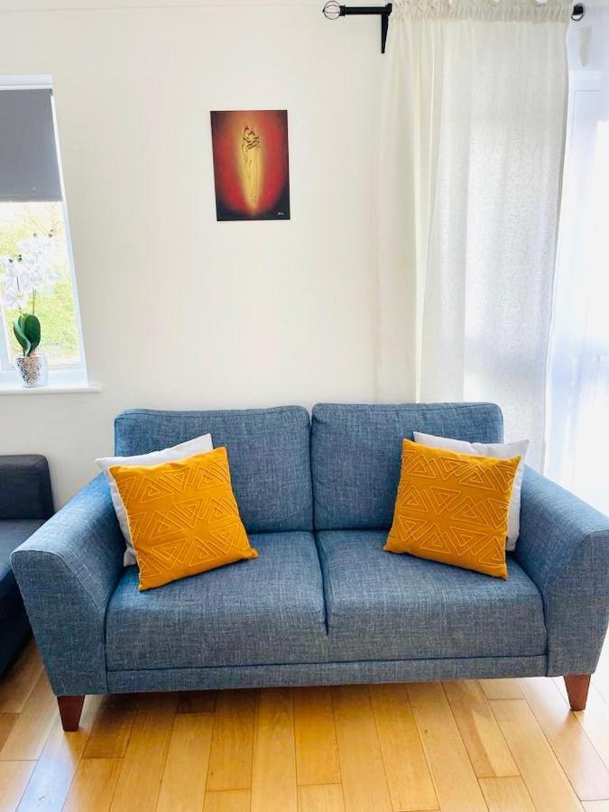 Amazing Location - City Of London- 2 Bedroom Stunning Canal View House With Private Garden,Parking & Balcony Экстерьер фото