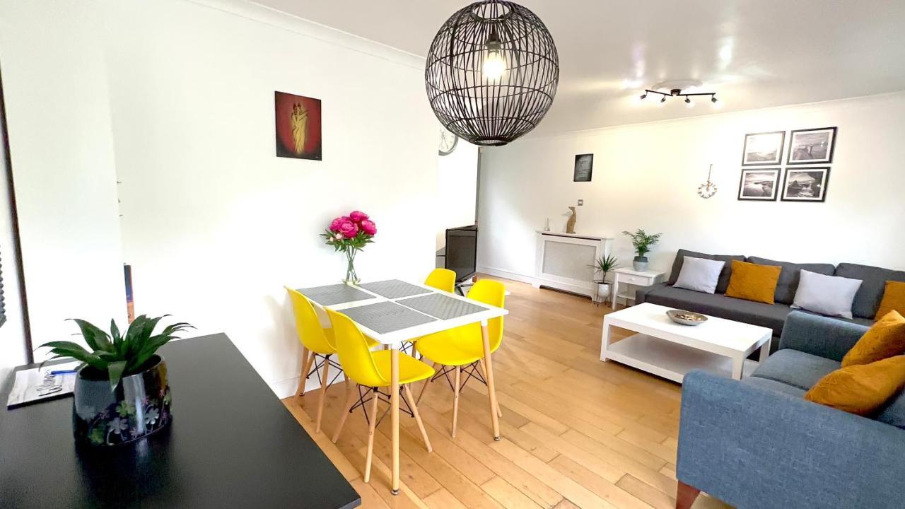 Amazing Location - City Of London- 2 Bedroom Stunning Canal View House With Private Garden,Parking & Balcony Экстерьер фото